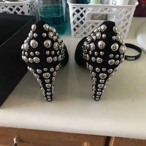 Marc Jacobs shoes size 8.5. Never worn